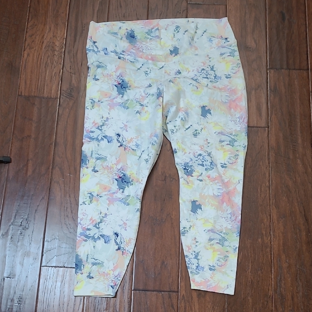 Old Navy Colorful Watercolor Leggings size XXL